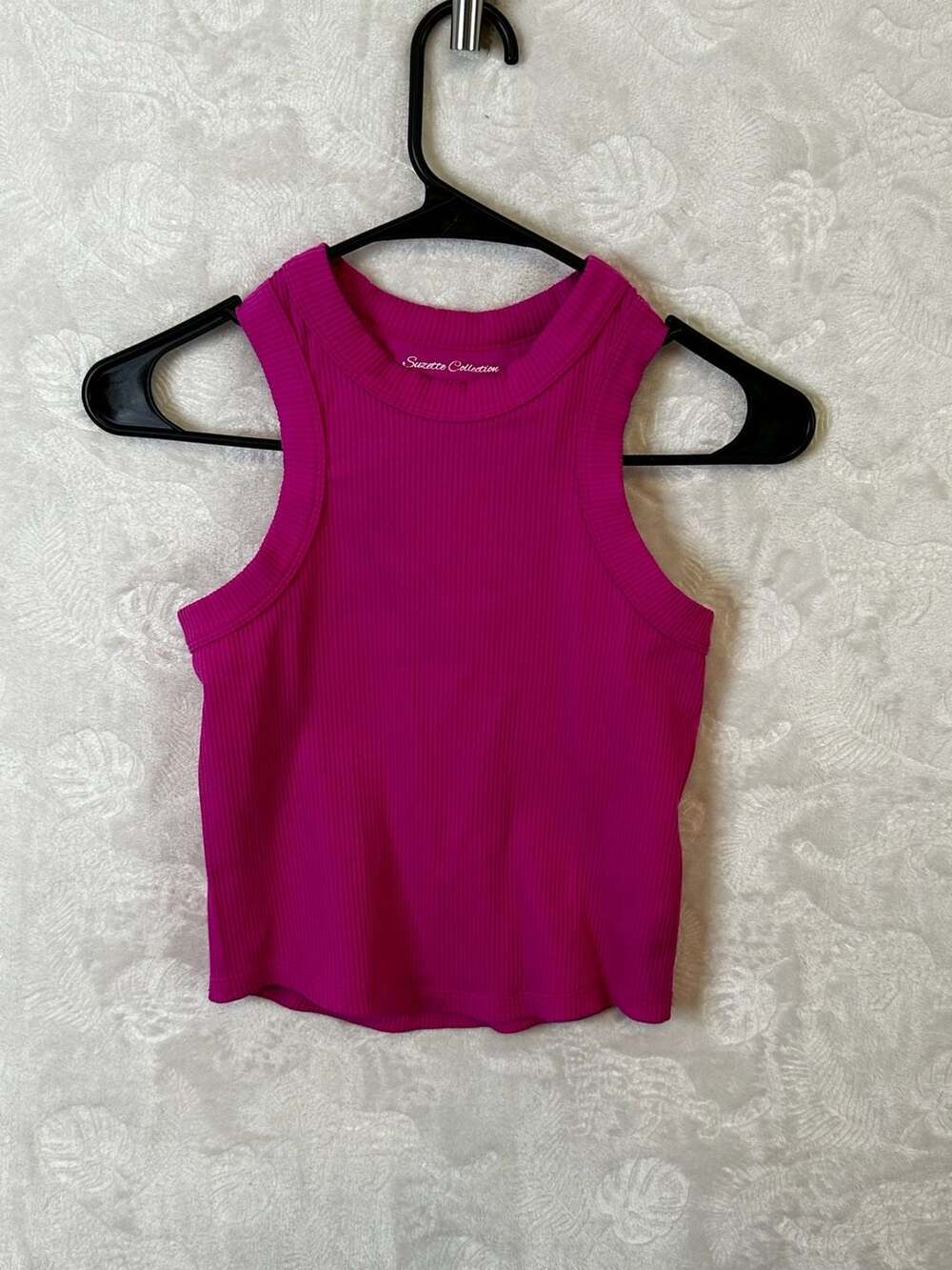 Suzette Collection Ribbed Racerback Crop Tank Top XS/S